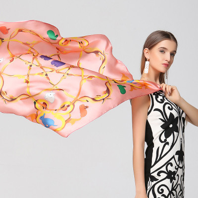 伊伊爱 新款英伦风桑蚕丝丝巾动物图案拼色高